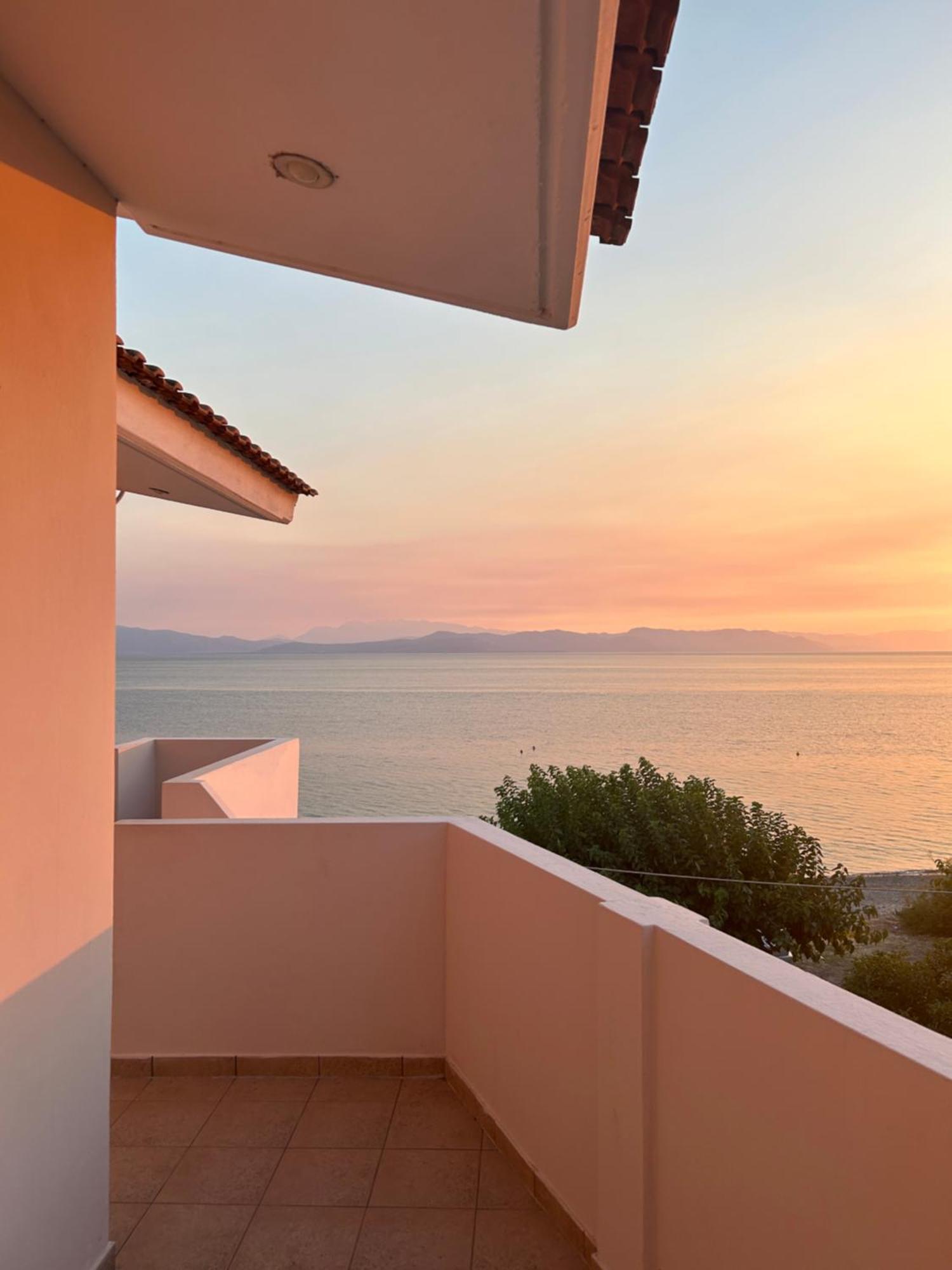 Lappas Rooms Rovies Exterior foto
